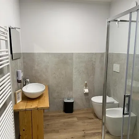 Azienda Agrituristica Scotti * Сомма-Ломбардо